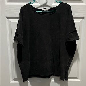 Zenana Outfitters Women's Black Short Sleeve Relaxed Fit Tee